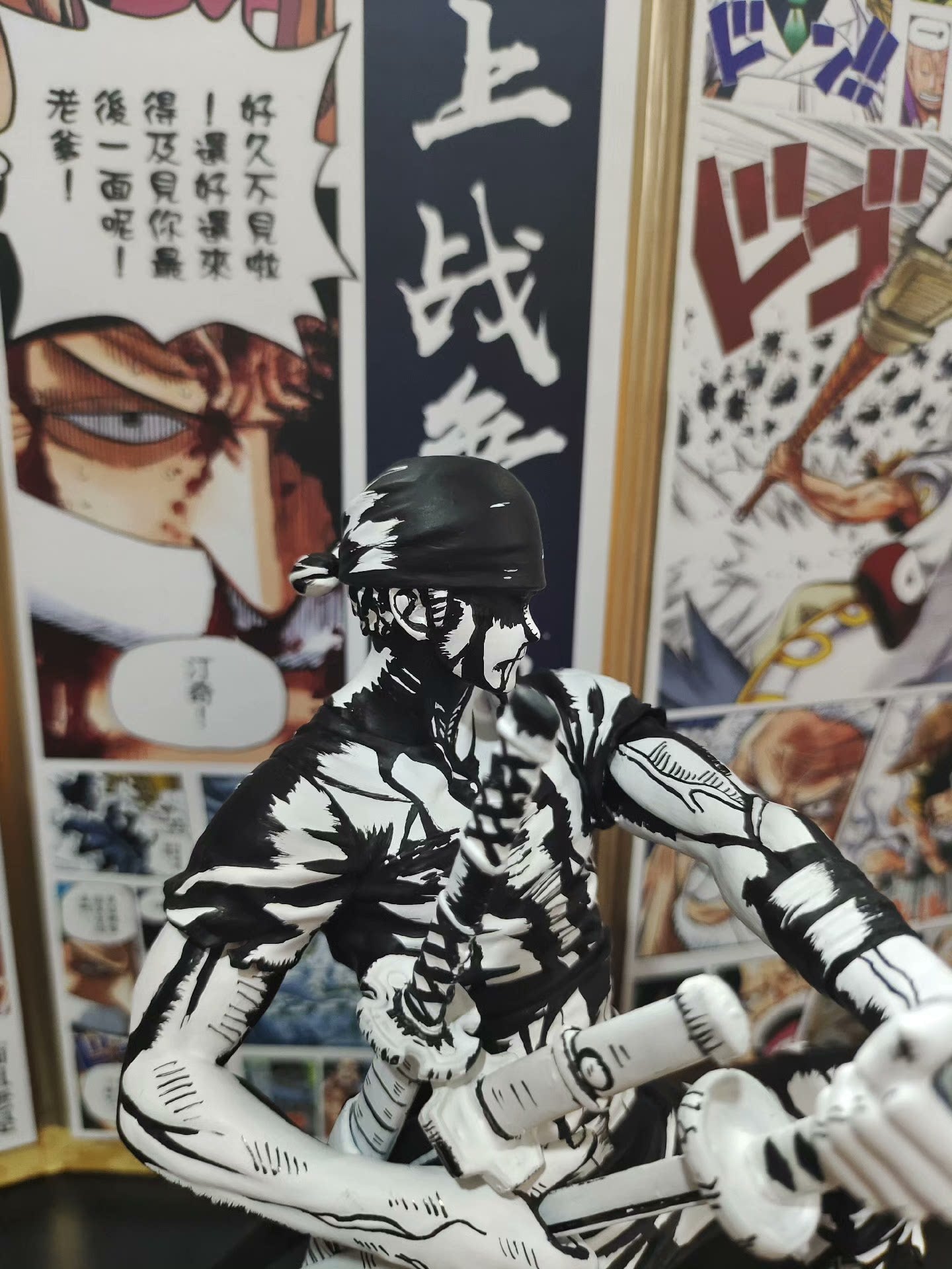 2d comic color comic onepiece figure repaint - zoro - black and white - Lyk Repaint