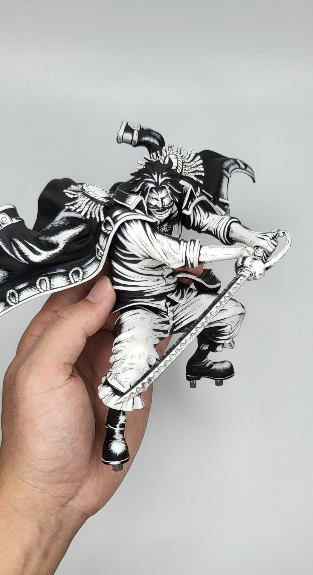 2d comic color one piece figure repaint- roger and whitebeard - Lyk Repaint