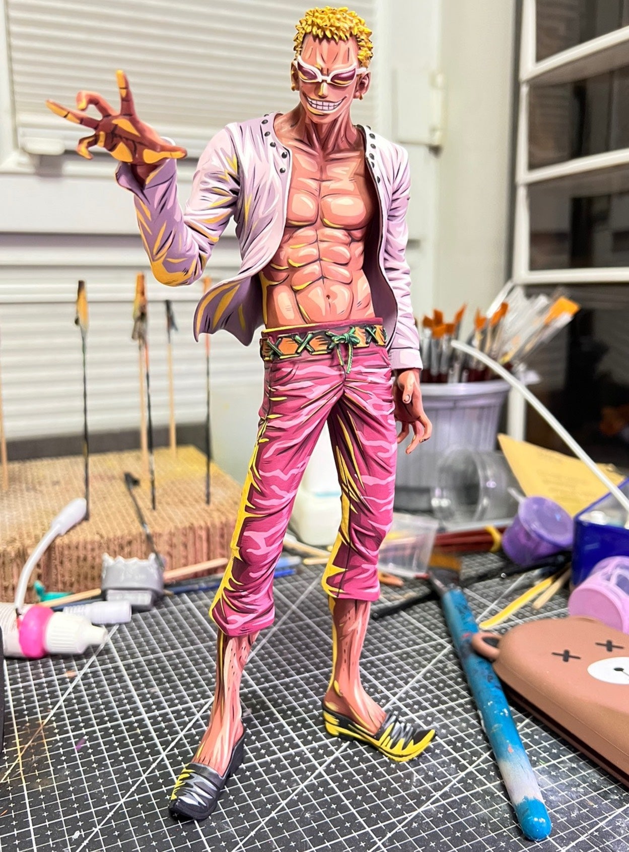 2d comic color onepiece figure repaint-Doflamingo - Lyk Repaint