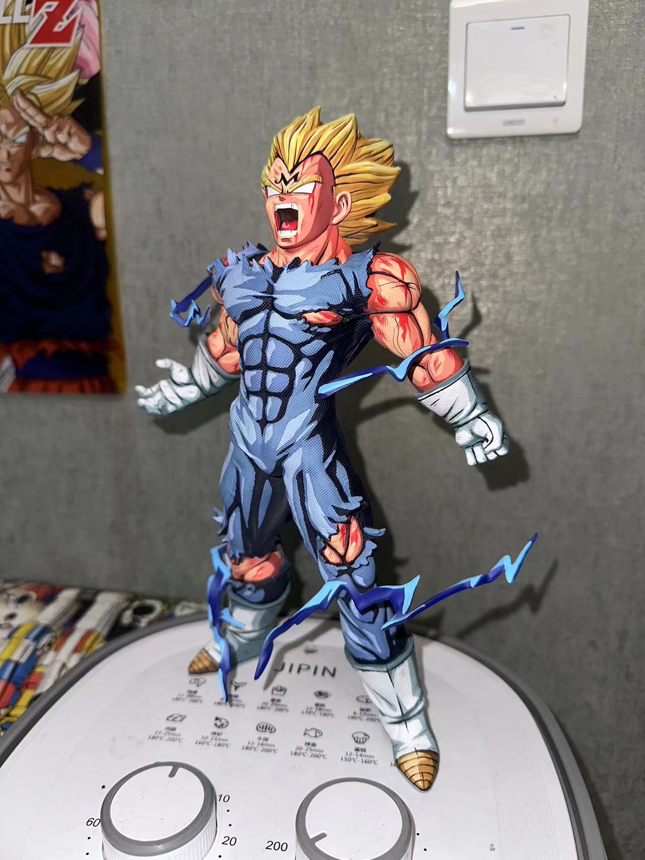 Self-Exploding Vegeta Manga Color Repaint - Dragon Ball – Lyk Repaint